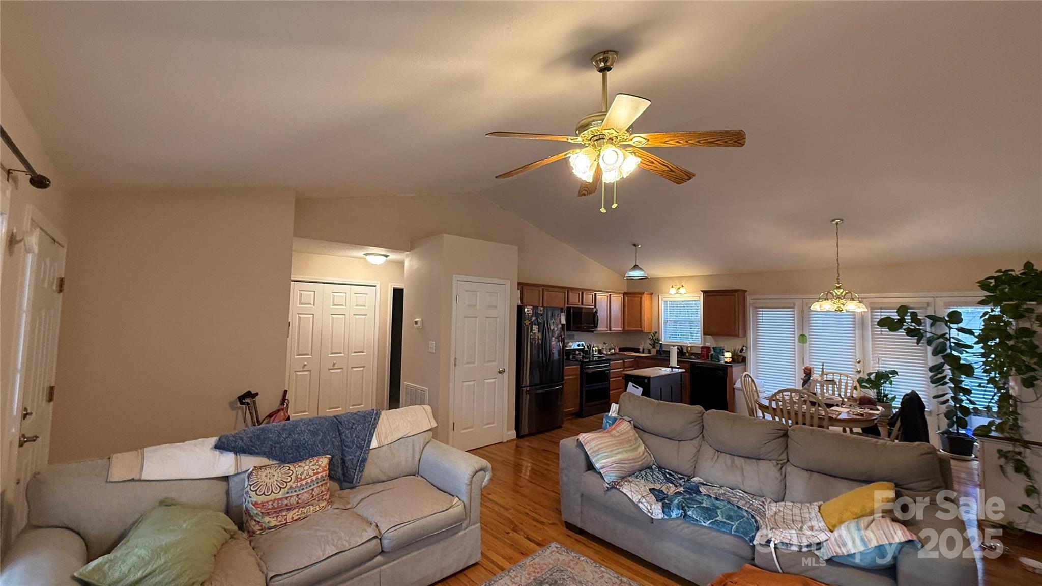 Stephenson Village - Residential