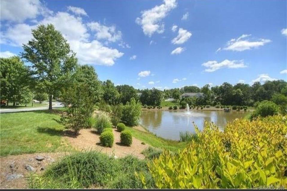 Ridge Pointe - Residential