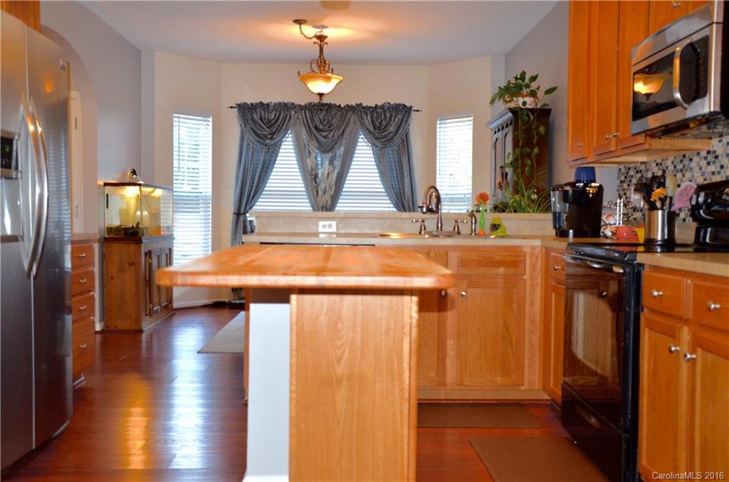 Ridge Pointe - Residential