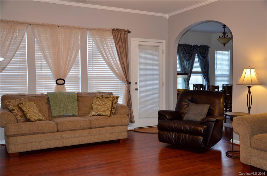 Ridge Pointe - Residential