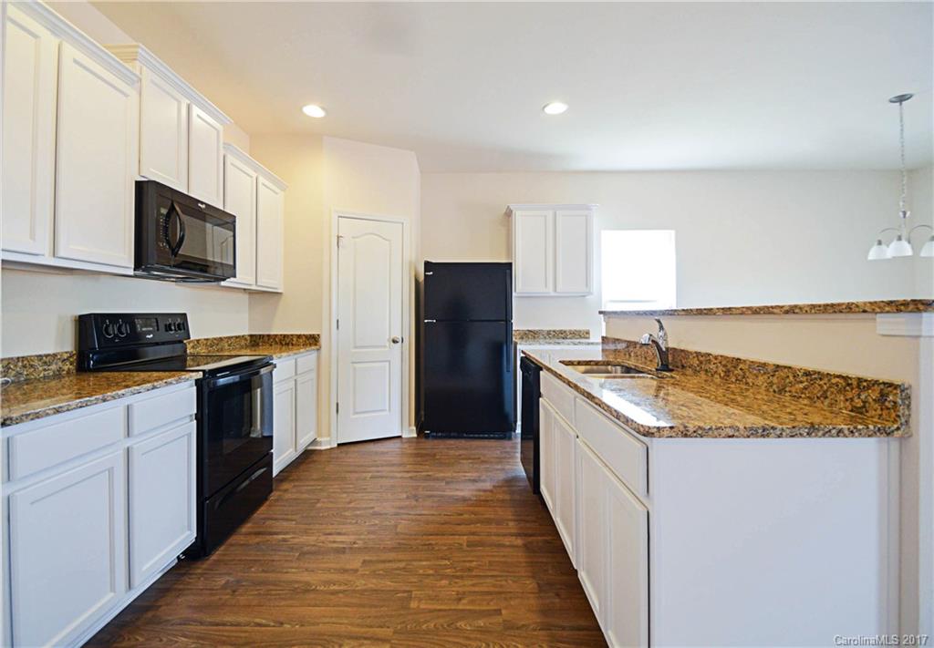 Woodside at Mountain View - Residential