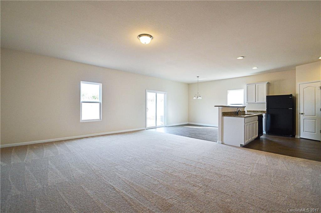 Woodside at Mountain View - Residential