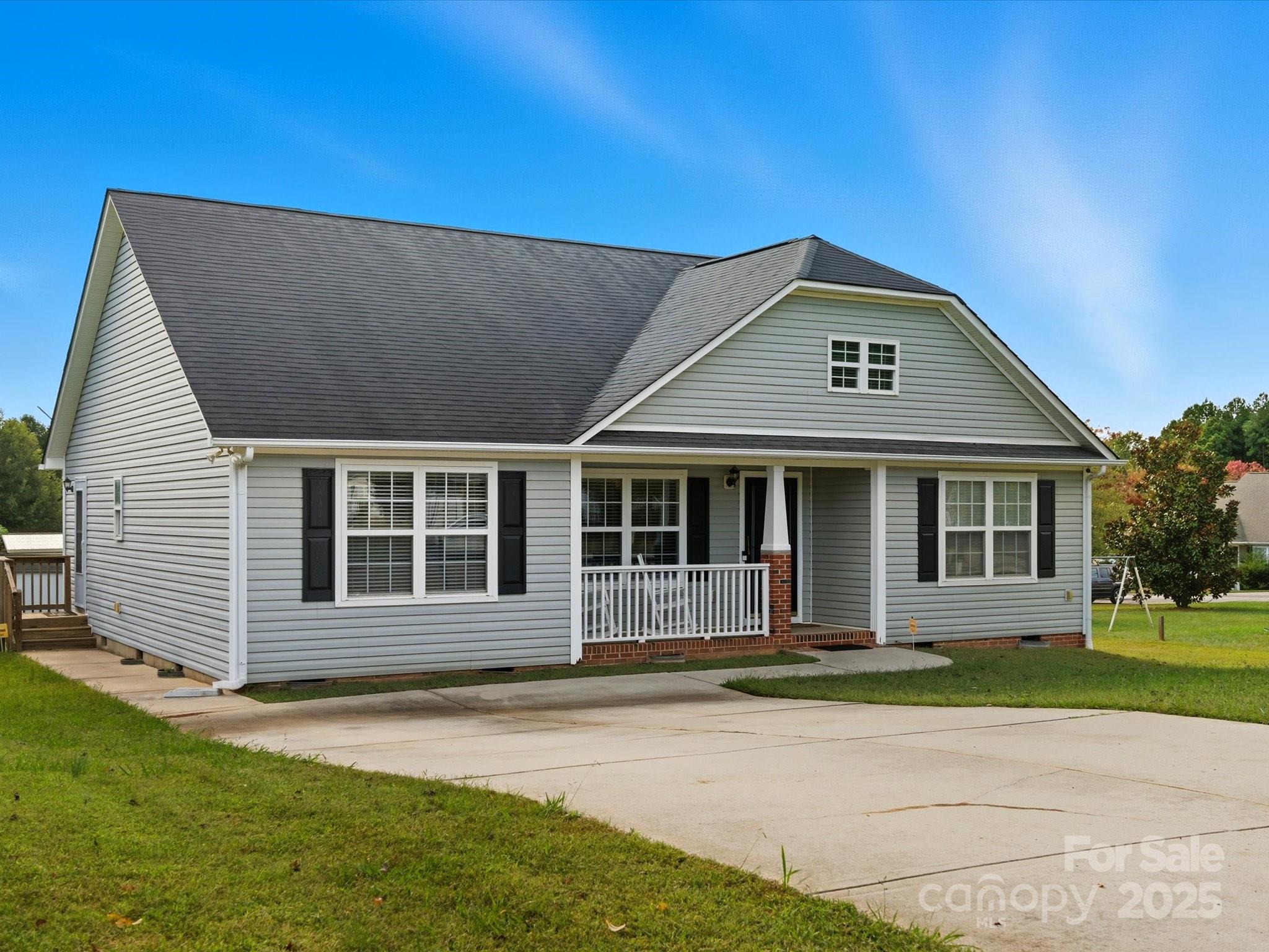 2098 Mallard Creek Drive