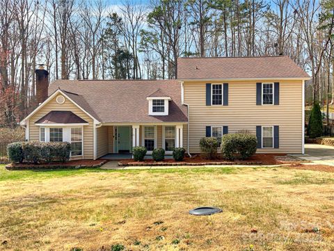 7210 Morningdew Court Denver NC 28037