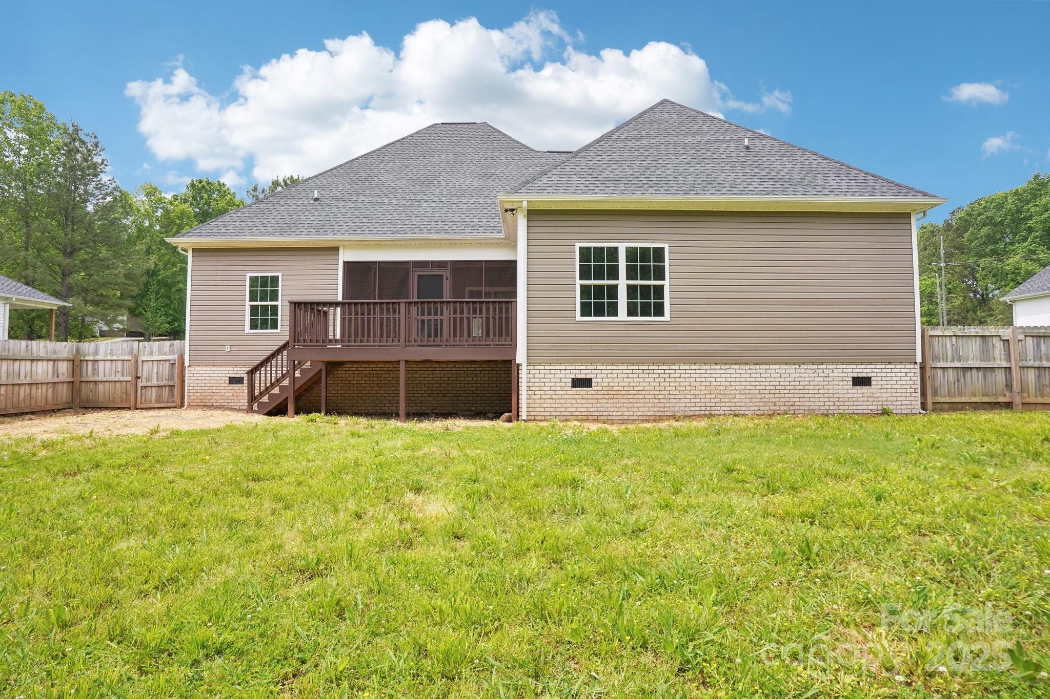 English Garden Park - Residential