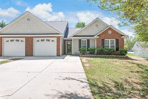219 Edinburgh Court, Mount Holly, NC 28120 - MLS#: 4244169