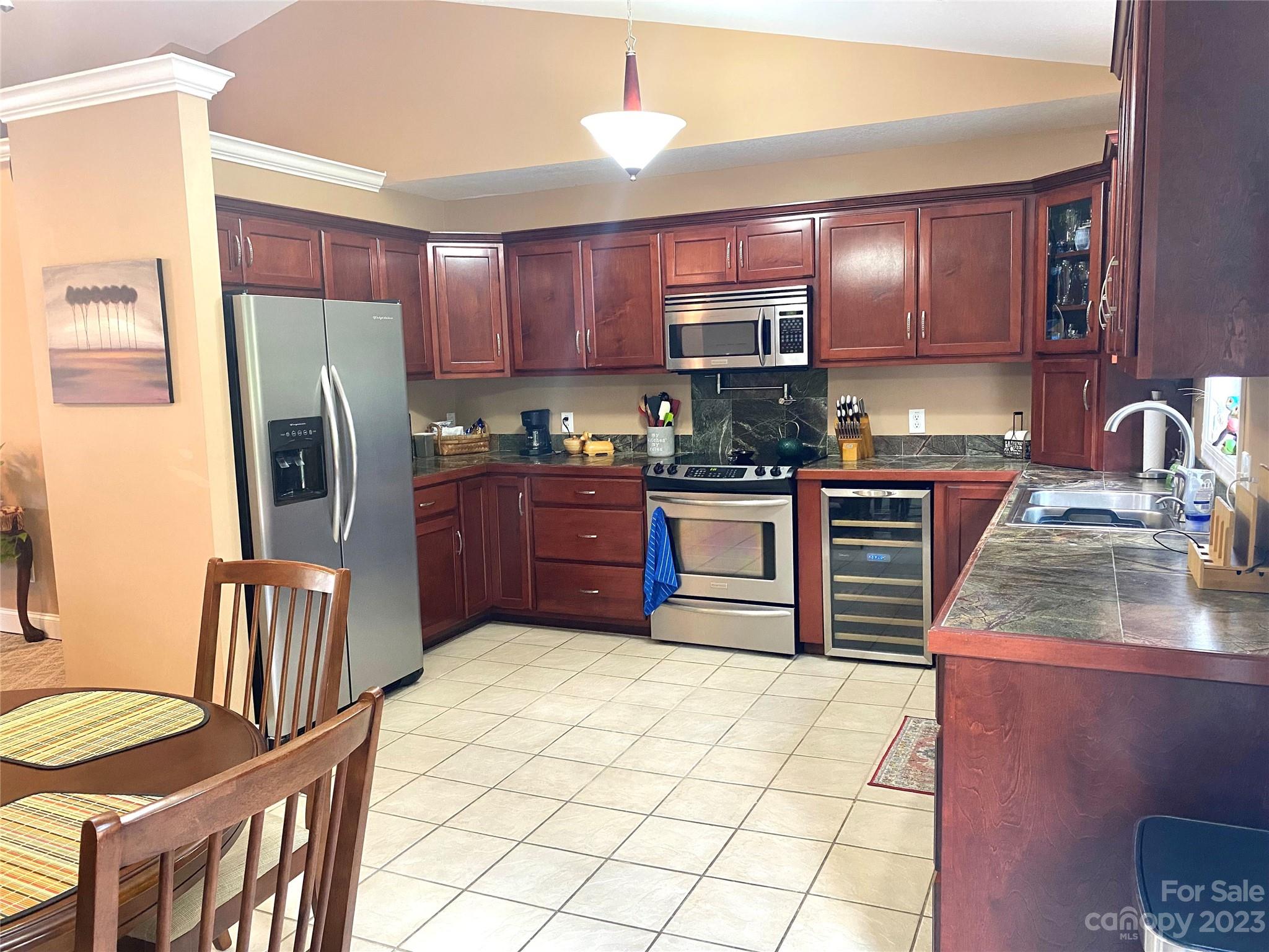 Meadowcreek Estates - Residential