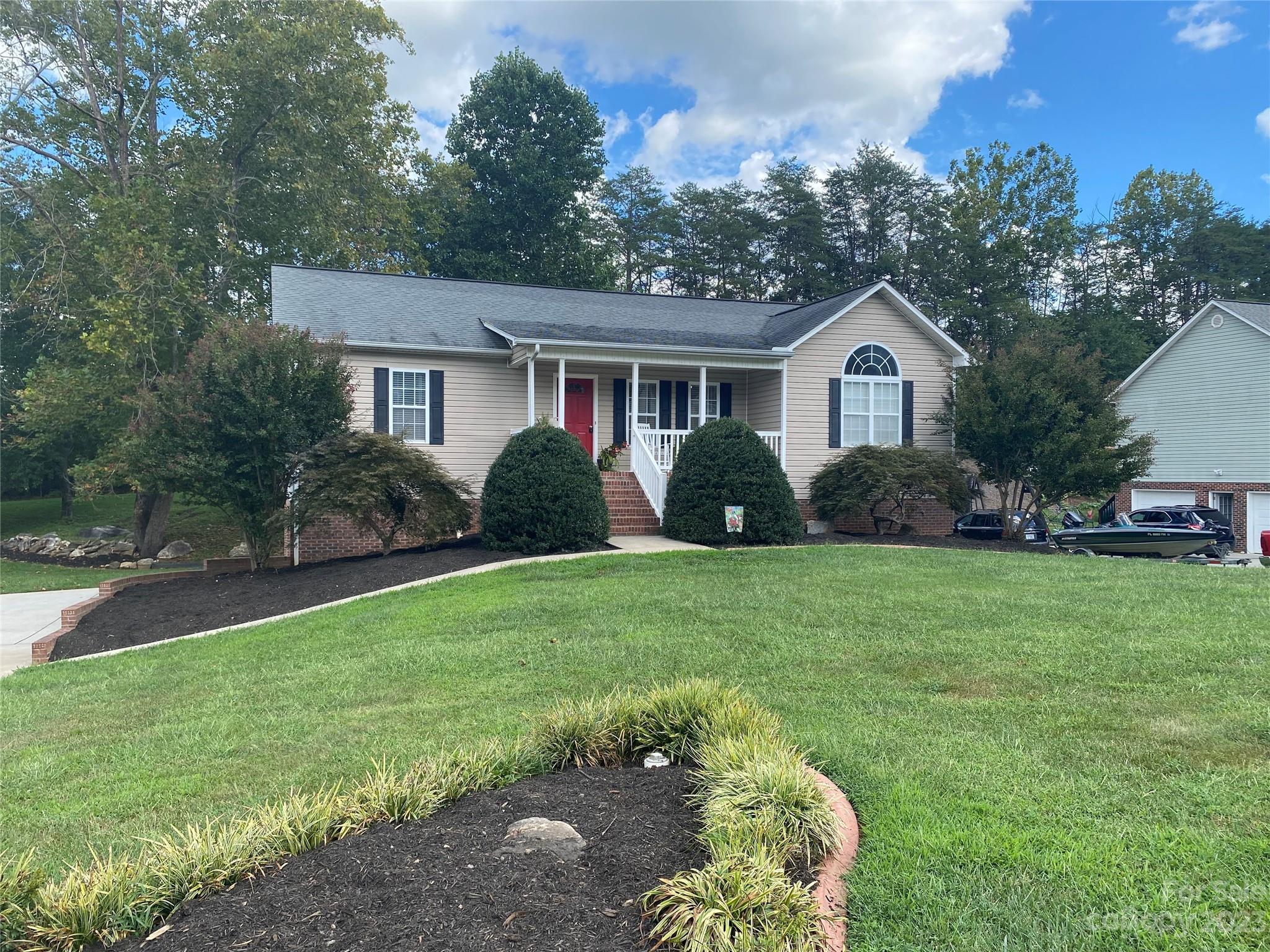 Meadowcreek Estates - Residential