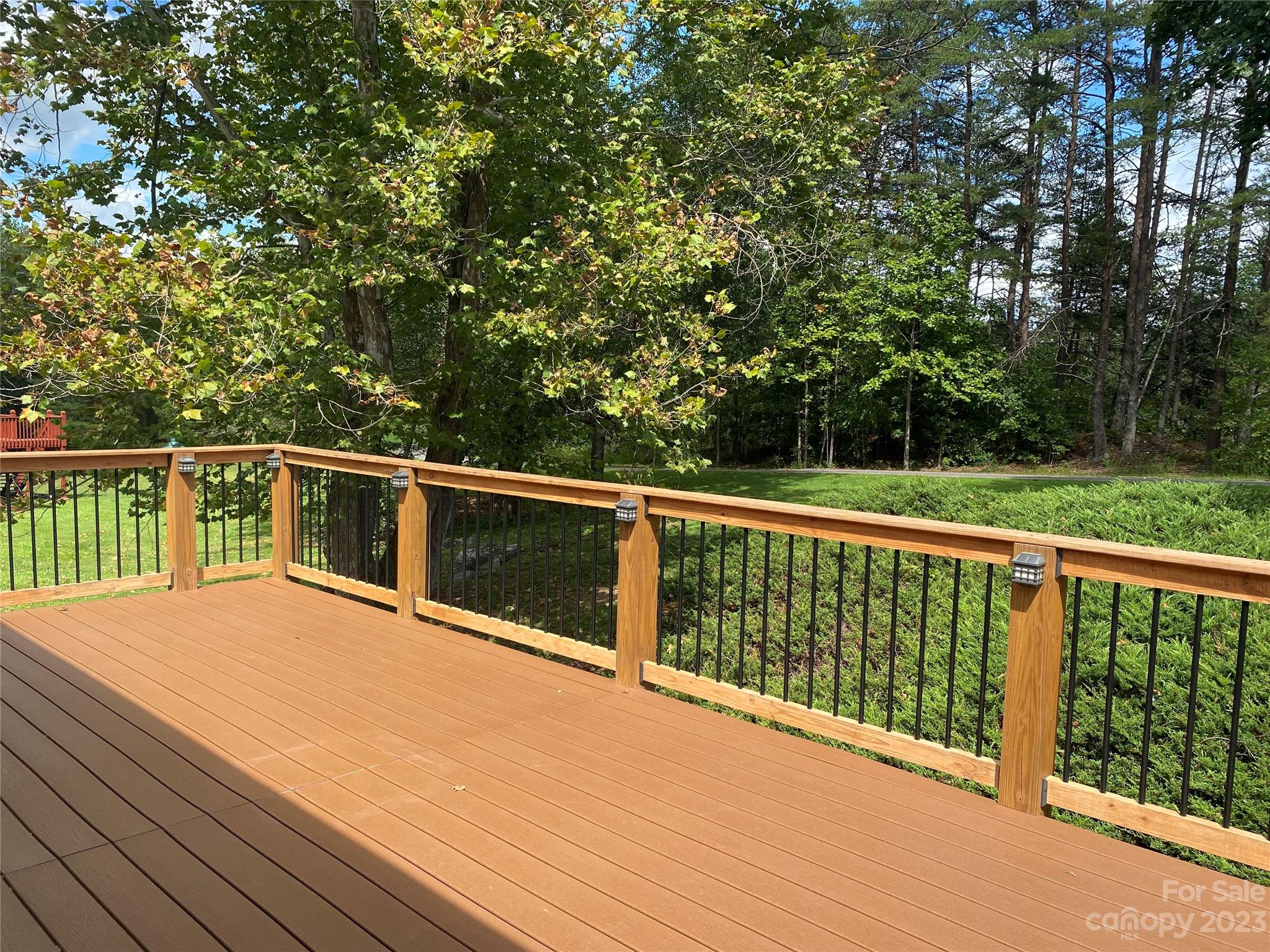 Meadowcreek Estates - Residential