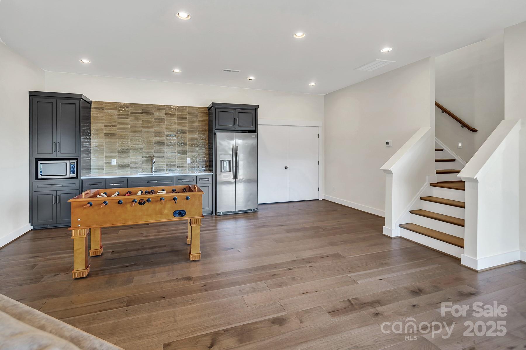 Fairway Shores - Residential