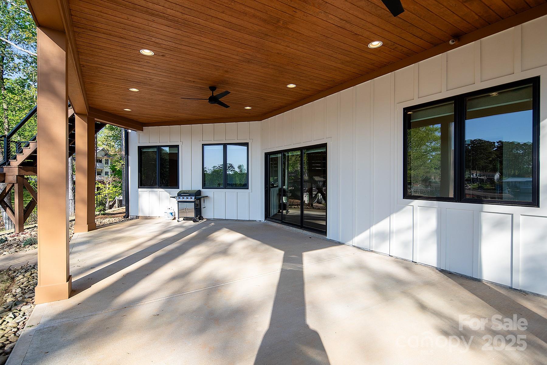 Fairway Shores - Residential