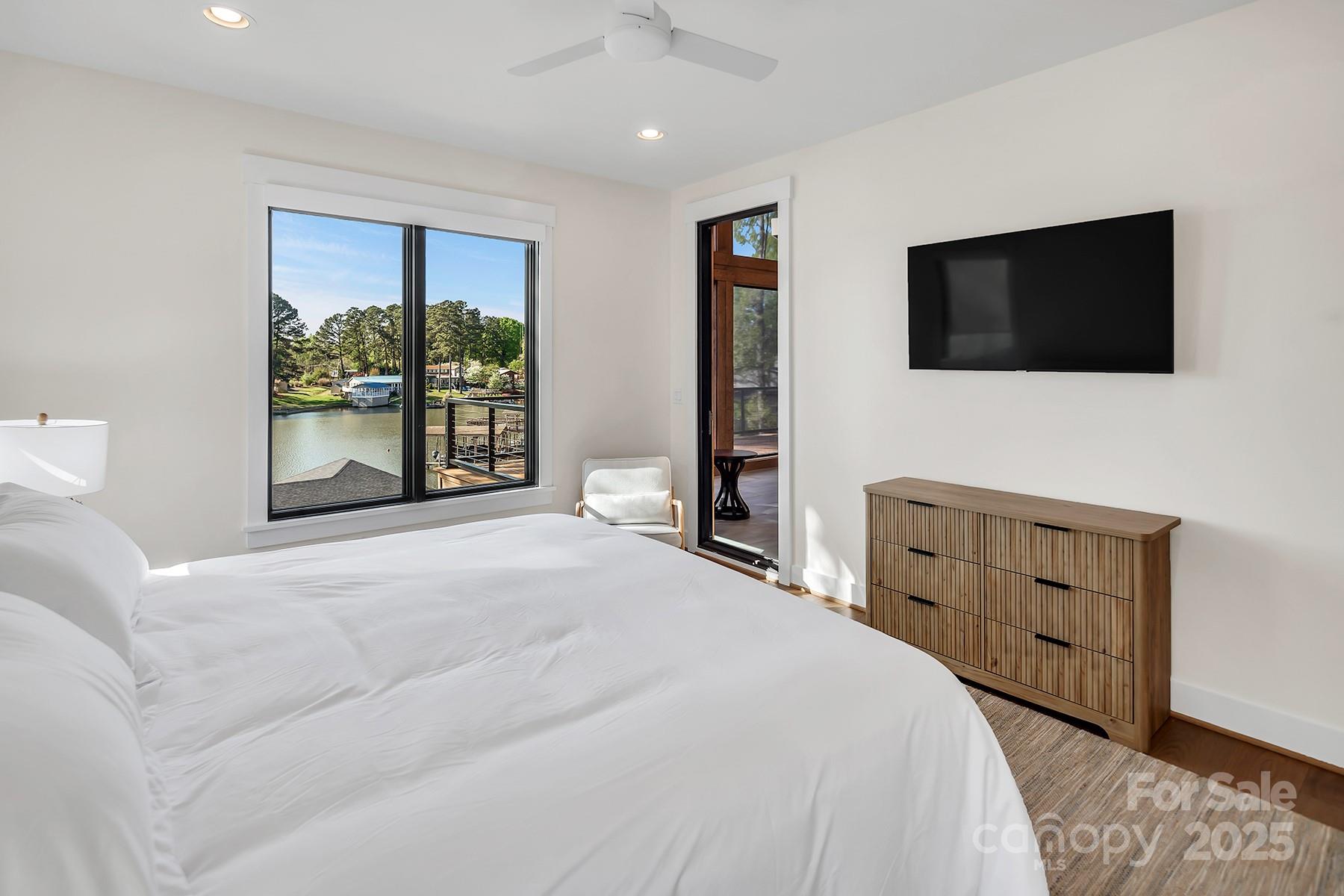 Fairway Shores - Residential