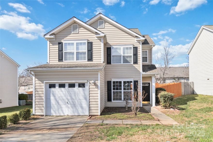 Welcome to this beautiful 2-story single-family home, featuring 3 bedrooms and 2.5 bathrooms, available for rent in the desirable Waterstone subdivision!

The main floor offers a spacious dining room, perfect for hosting gatherings. The large great room is highlighted by a cozy fireplace, creating an inviting space for relaxation. The modern kitchen is equipped with stainless steel appliances and opens seamlessly to a bright breakfast area, ideal for enjoying casual meals.

Upstairs, the primary bedroom boasts a generous closet, while two additional bedrooms provide ample space for family or guests. This level also includes another full bathroom and a convenient laundry area complete with a washer and dryer.

Step outside to discover a private, flat, and fenced backyard perfect for entertaining, outdoor activities, or simply unwinding.

This home is a true gem, combining comfort and style in a fantastic location! Don't miss the chance to make it yours!