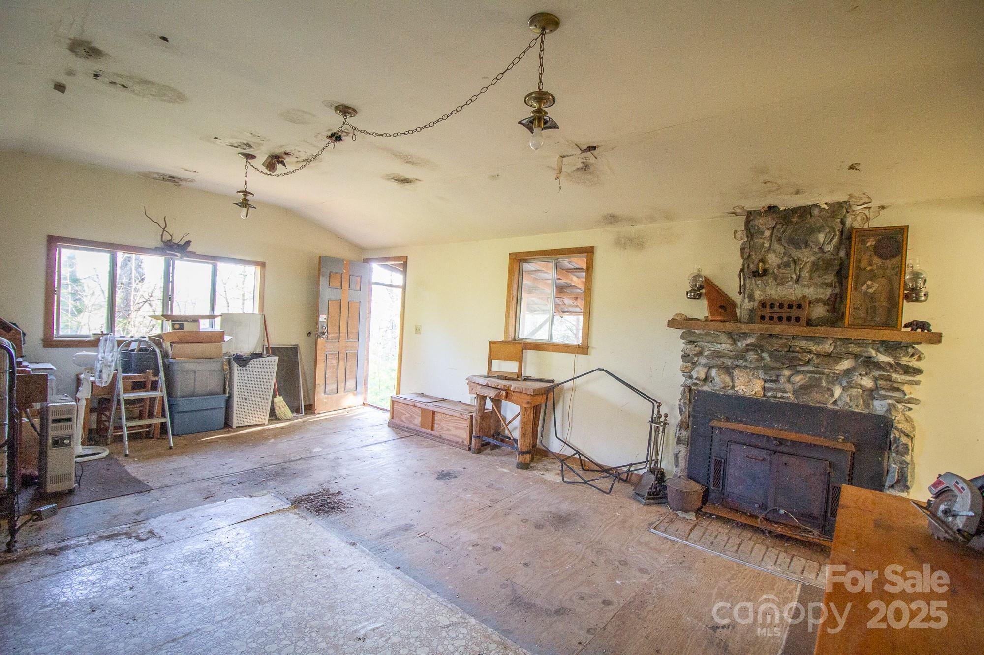 691 Sandy Bottom Road