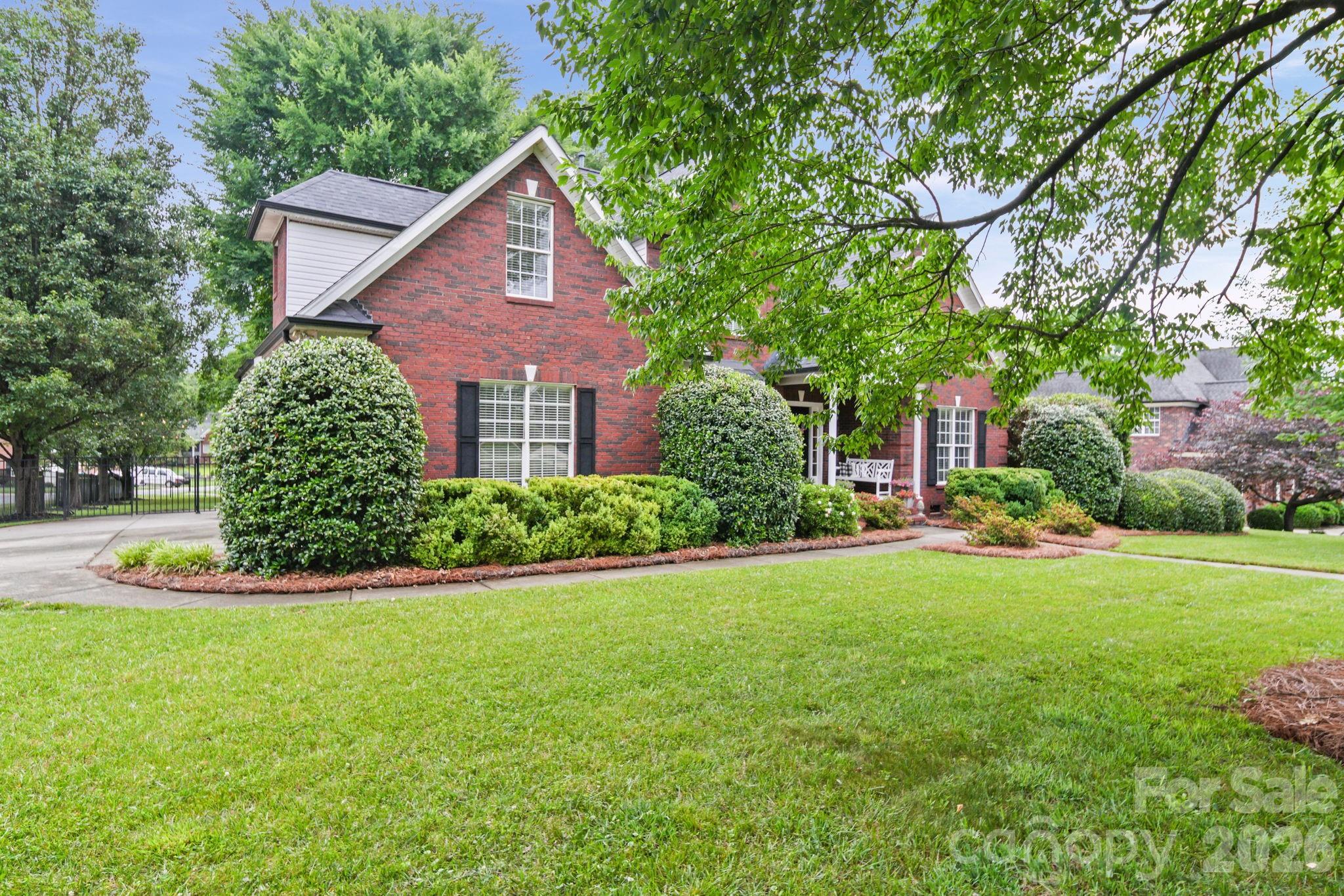 2820 Monterrey Lane 103