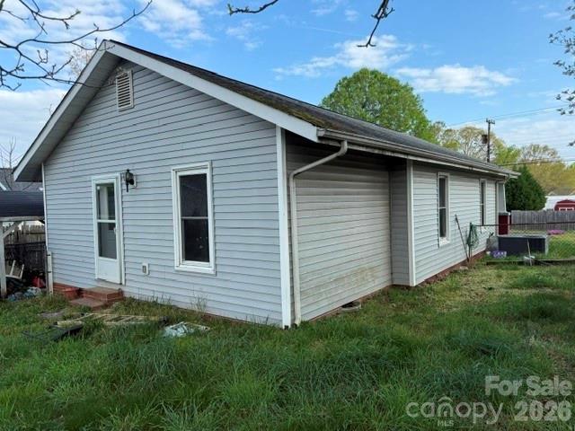 1506 Moose Road