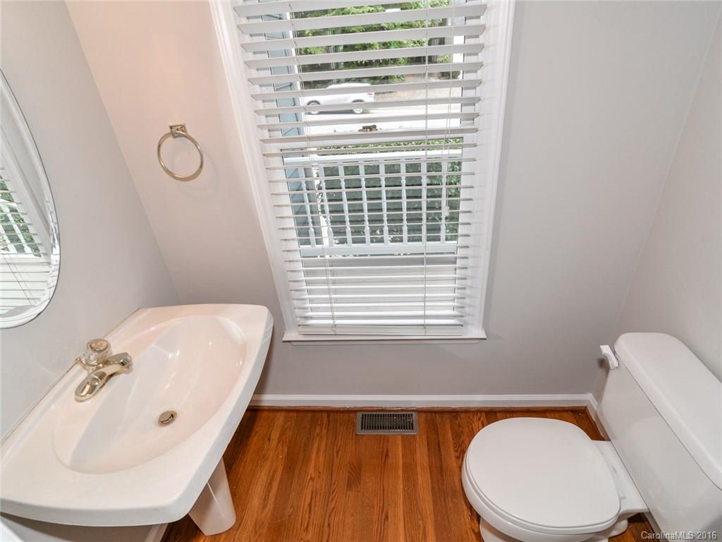 Davis Lake - Residential