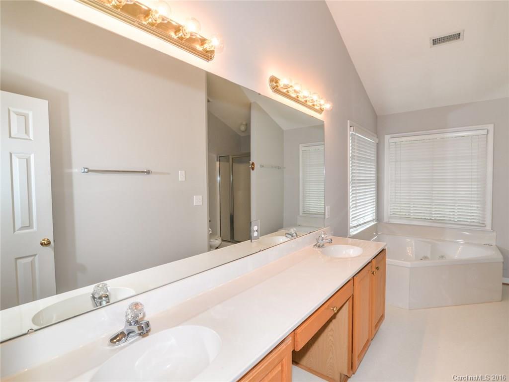 Davis Lake - Residential