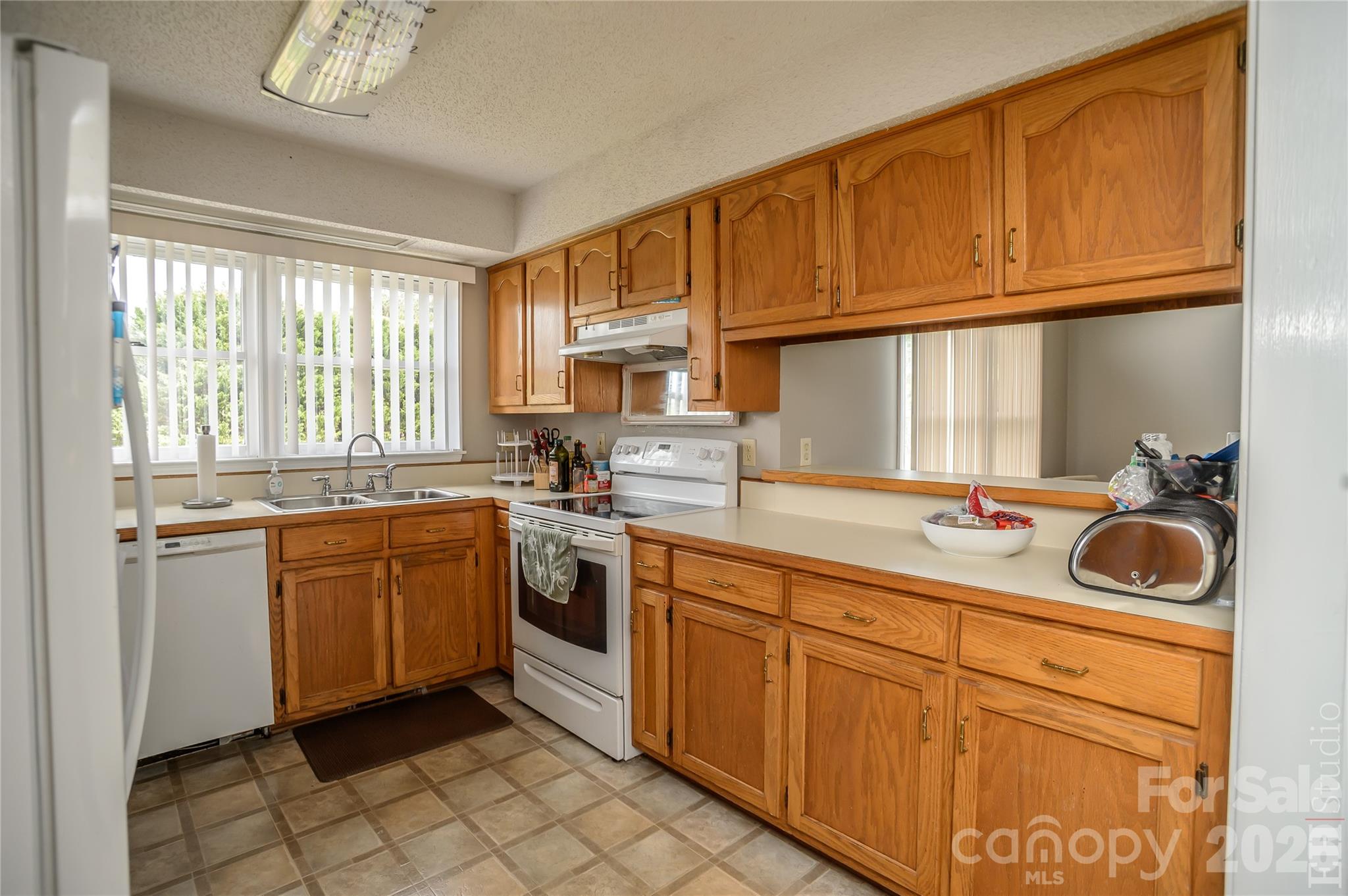 5146 Olde School Drive