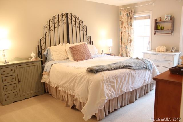 Weddington Downs - Residential Lease