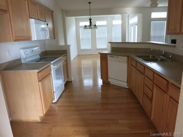 Autumn Cove At Lake Wylie - Residential