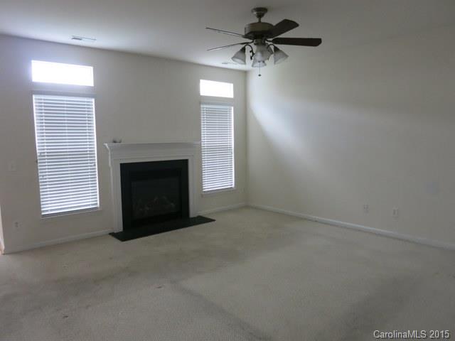 Autumn Cove At Lake Wylie - Residential