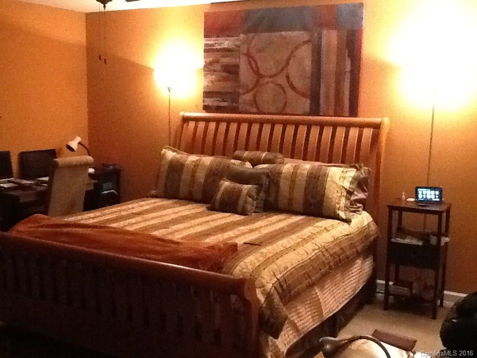 Riverwalk - Residential