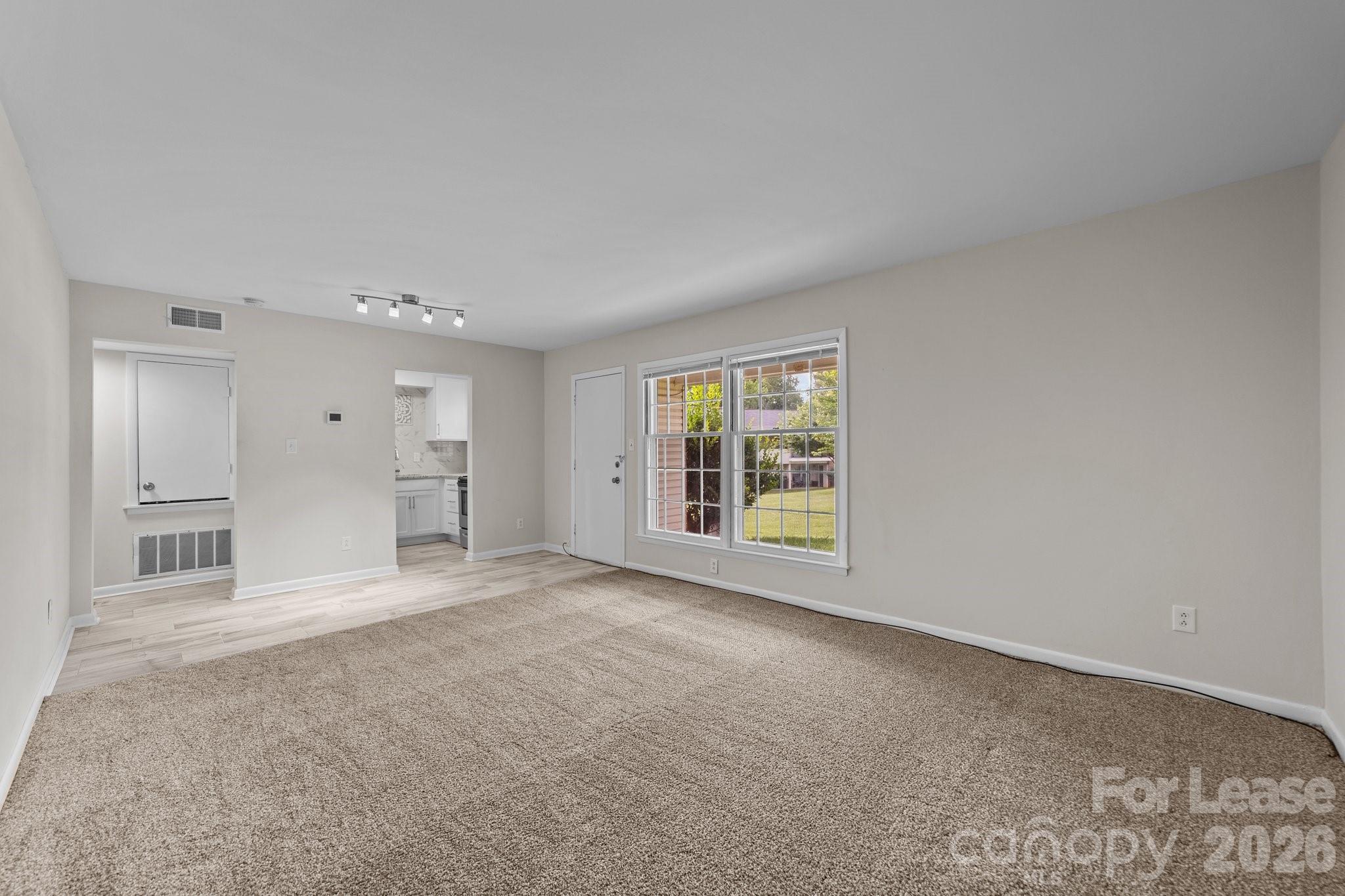 4605 Coronado Drive Q