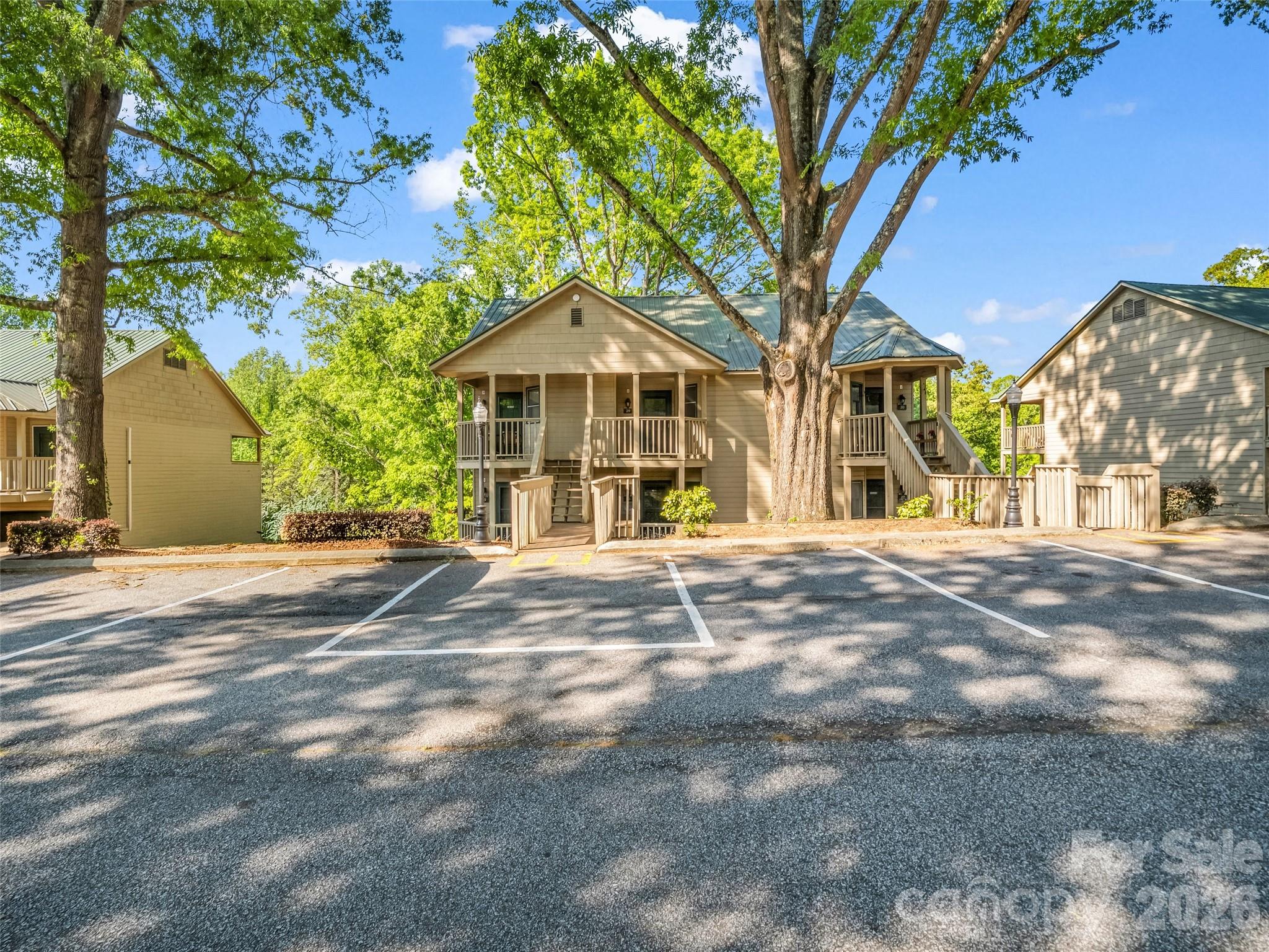 Rumbling Bald on Lake Lure - Residential