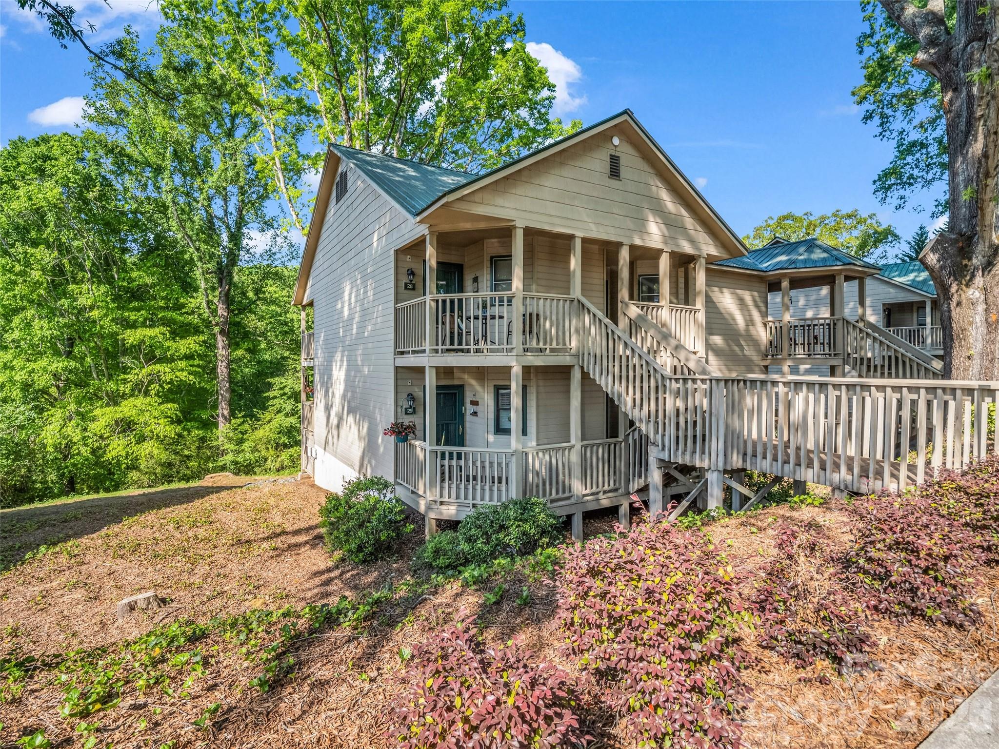Rumbling Bald on Lake Lure - Residential
