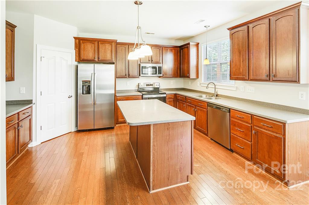 Moss Creek Village - Residential Lease