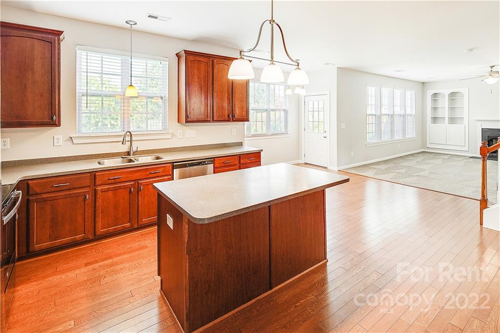 Moss Creek Village - Residential Lease