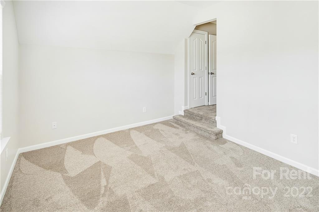 Moss Creek Village - Residential Lease