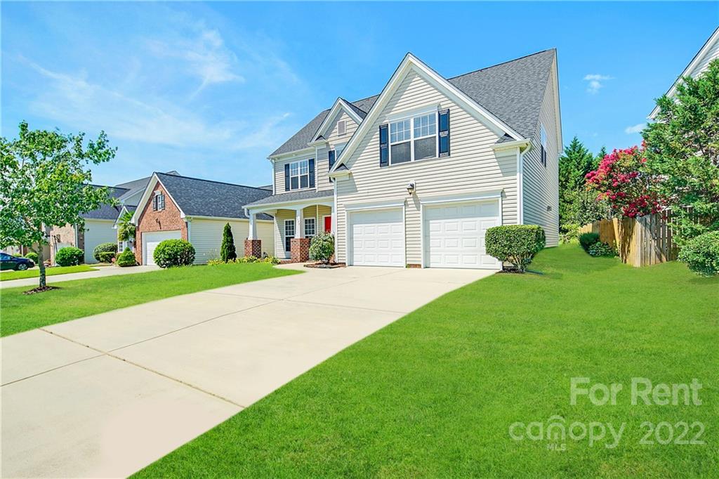 Moss Creek Village - Residential Lease