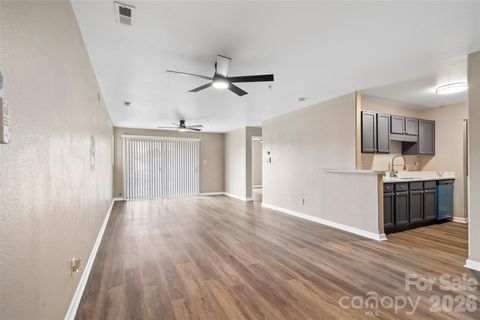 1134 Plaza Walk Drive Charlotte NC 28215