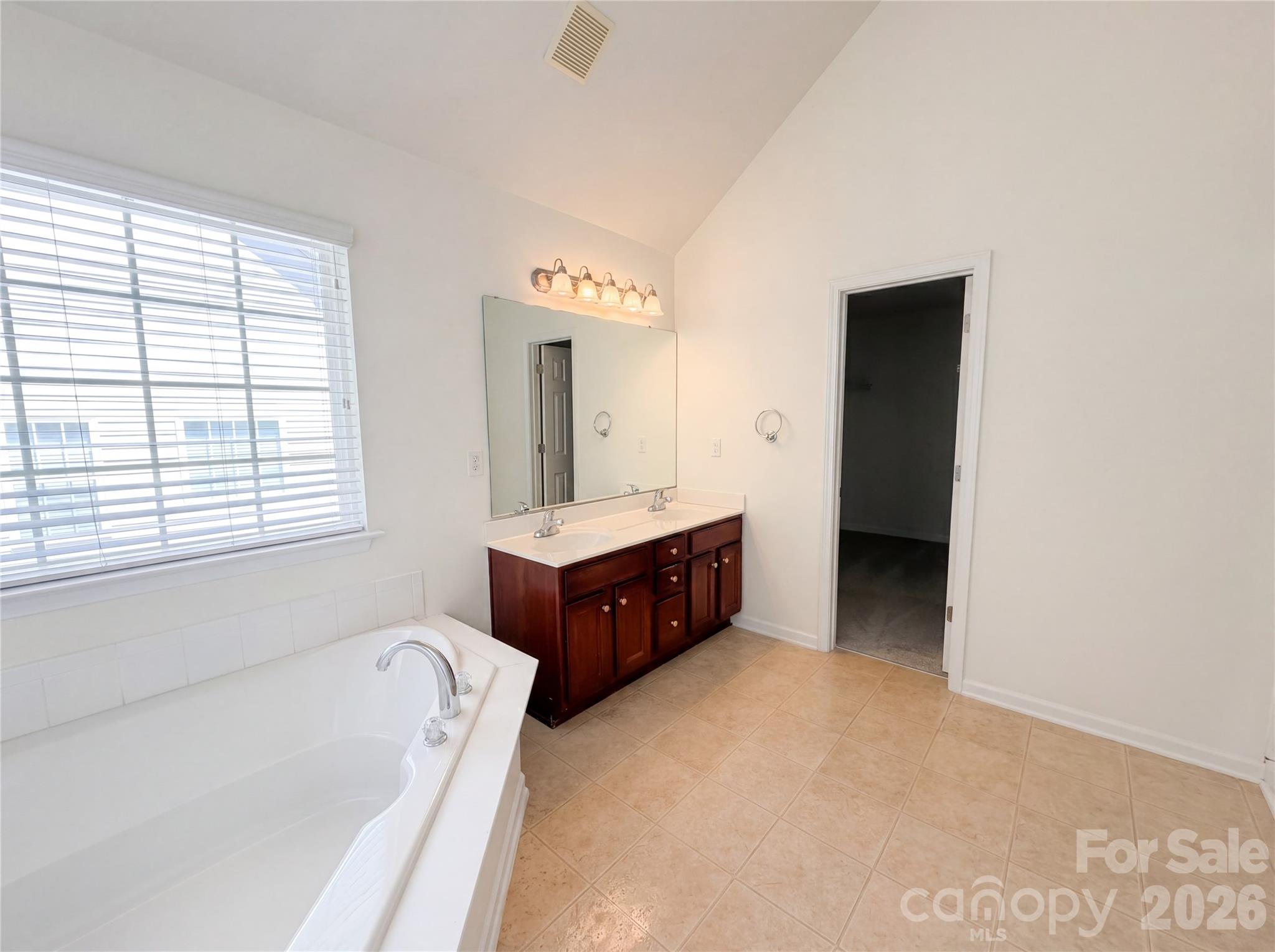 Highland Creek - Residential
