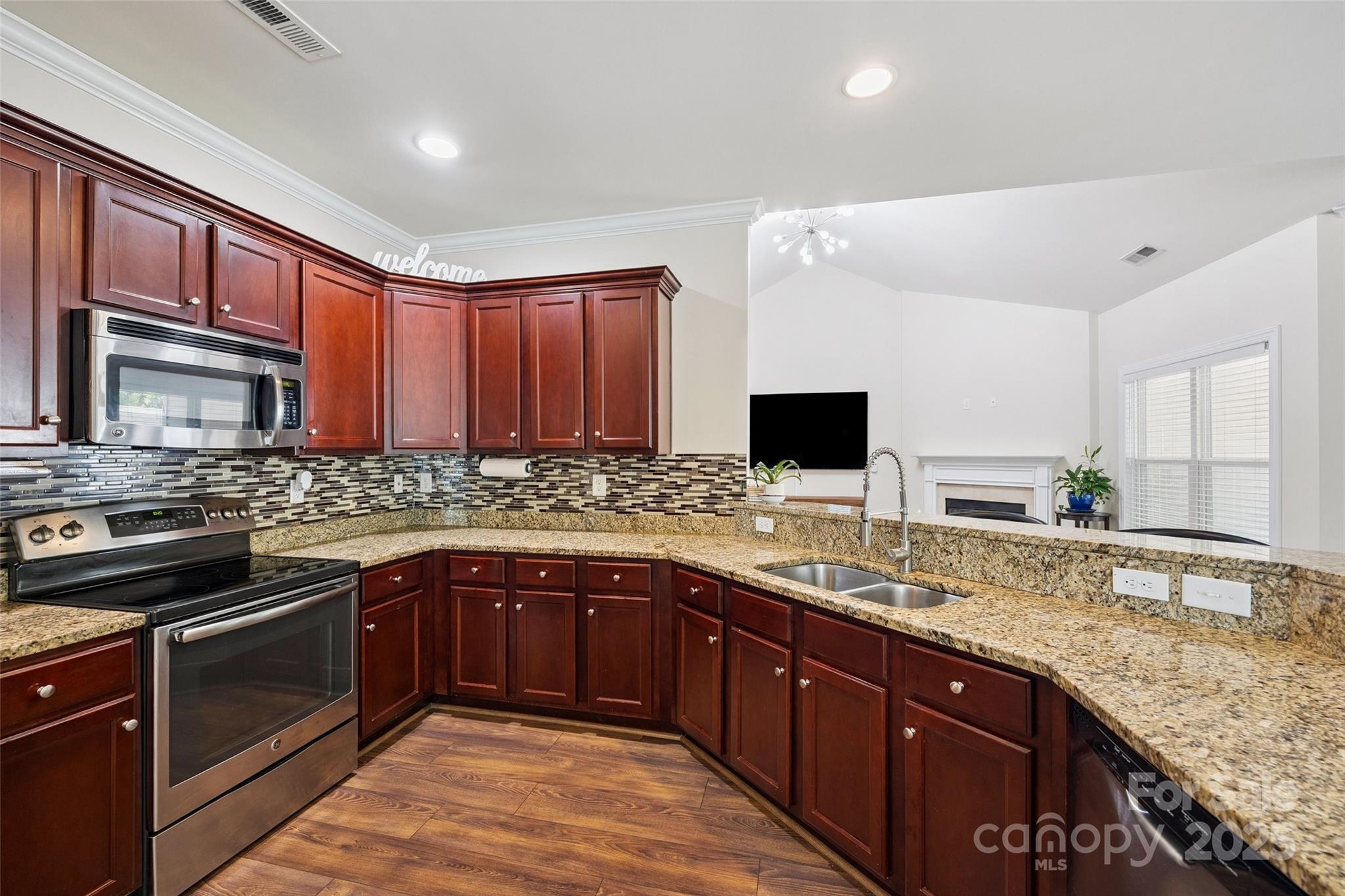 2202 Gatwick Circle
