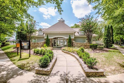 A home in Huntersville