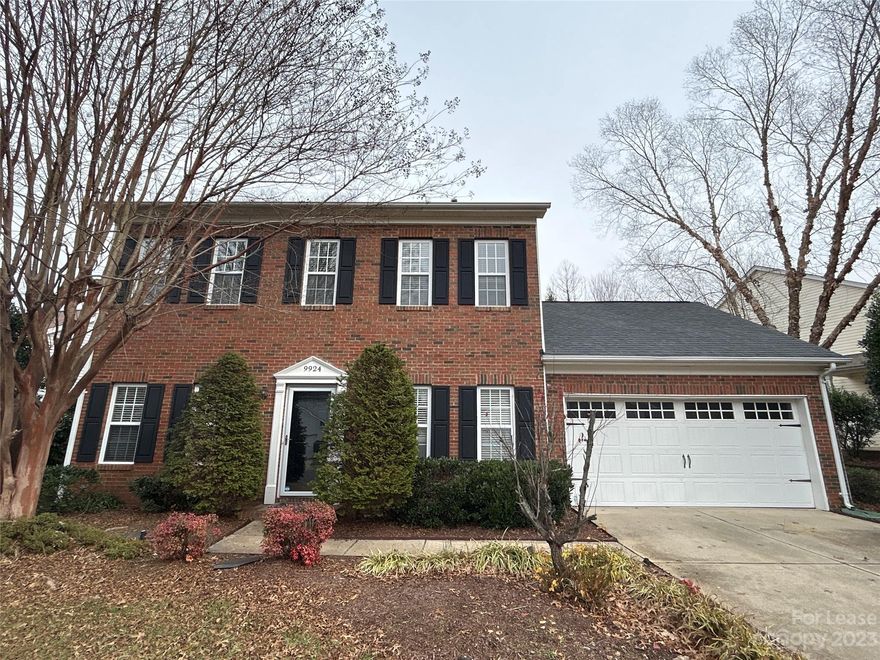 Located in the Ballantyne / Blakeney areas within the highly desirable Southampton neighborhood, this well maintained brick home is loaded with upgrades throughout. First floor has hardwoods that were installed in 2020, great room has a fireplace. Kitchen is updated with granite countertops and stainless steel appliances. Breakfast area leads out to the large fully fenced backyard. Flex room right inside front door can be used as an office or playroom. Built in storage shelving right inside the front door. Second floor is home to the 3 bedrooms and carpeted. Primary bedroom has vaulted ceilings and walk in closet. Bathroom has lovely garden tub. Neighborhood amenities include Clubhouse, Jr. Olympic Pool, Basketball Court and Playground.

Small pets are allowed on a case by case basis. Please note Renters Insurance is required. Pet Fee is per pet that does not exceed 35 lbs.
