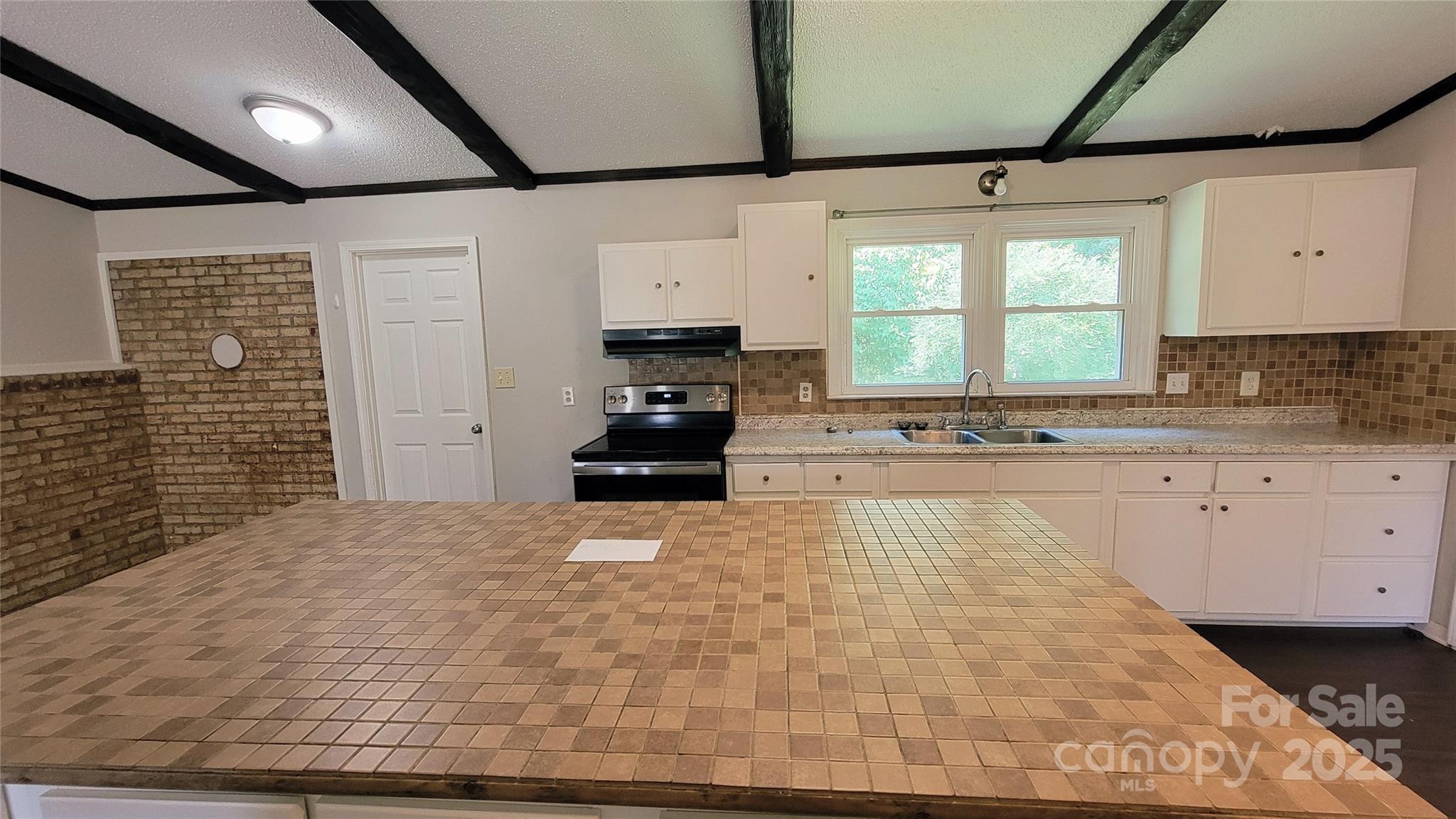 Raintree - Residential