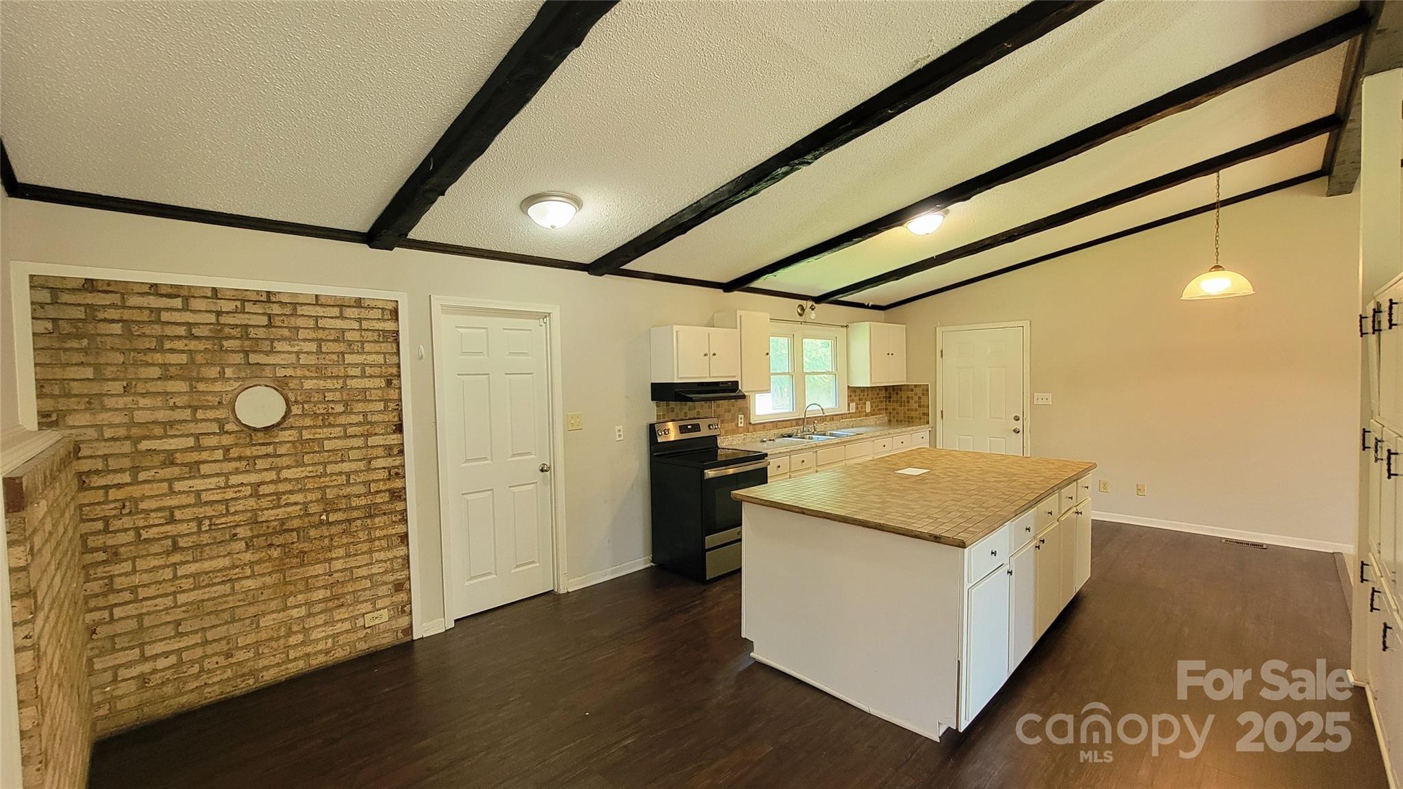 Raintree - Residential