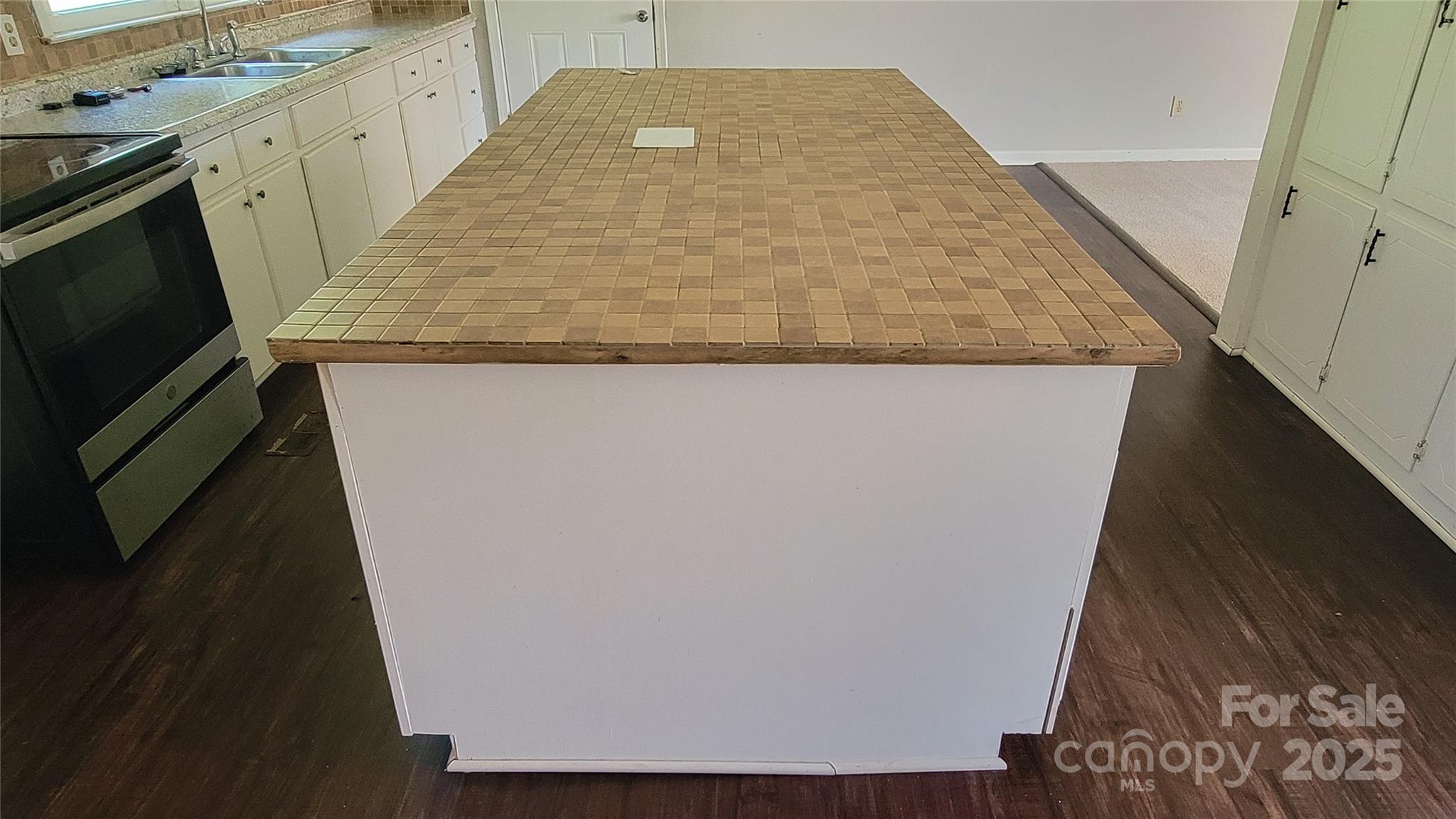 Raintree - Residential