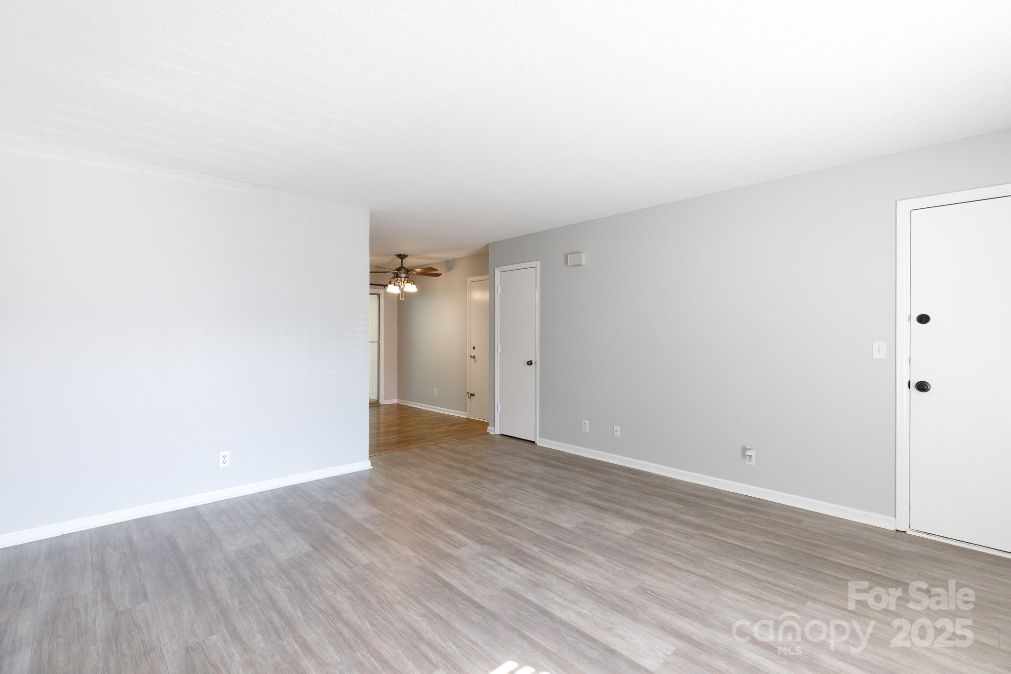 Tall Oaks - Residential