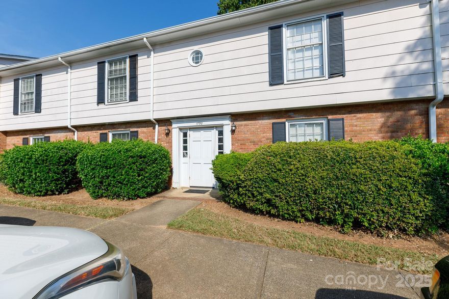 Move-in Ready
This condo is perfectly situated near Winthrop University, within walking distance of grocery stores, dining, and the hospital. The unit is freshly painted and features granite countertops, new waterproof flooring throughout, and stainless steel appliances, including a washer and dryer. It also offers a great balcony area and is located directly across from the pool.
Furthermore, the HOA dues cover water and sewer utilities, pool access, and exterior maintenance. This is a great opportunity for first-time buyers or investors alike.