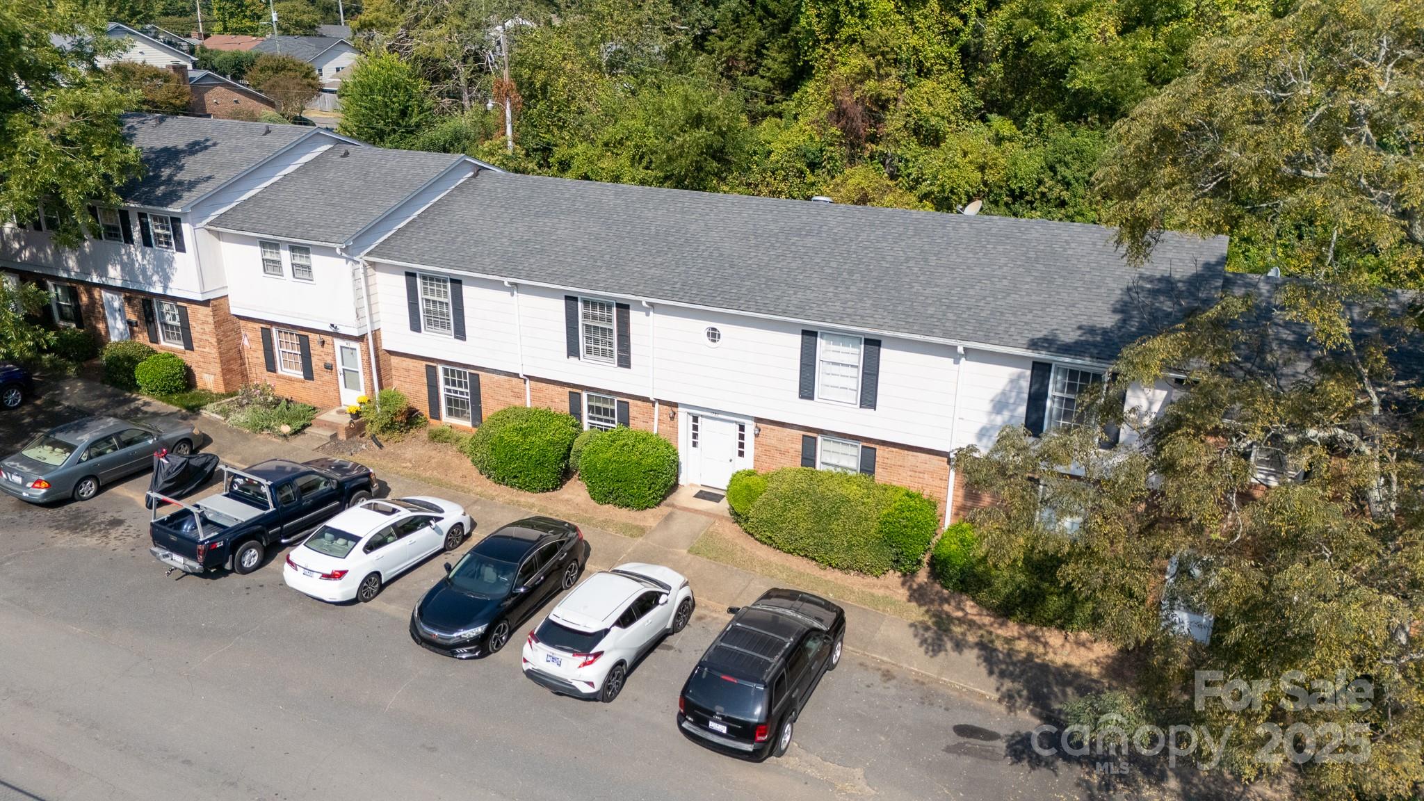 Tall Oaks - Residential