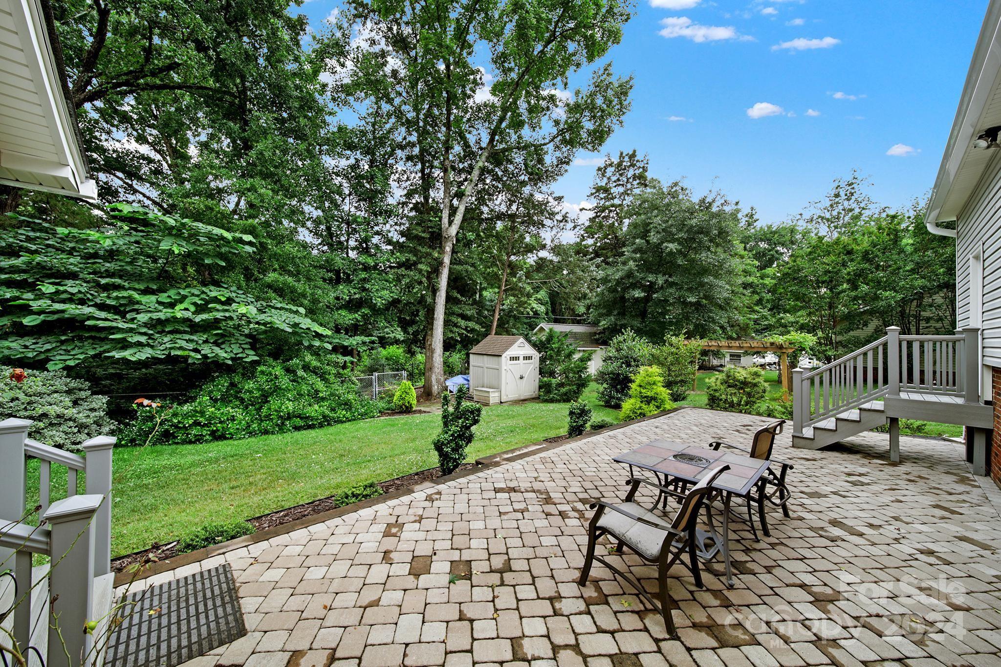 Willowbrook - Residential