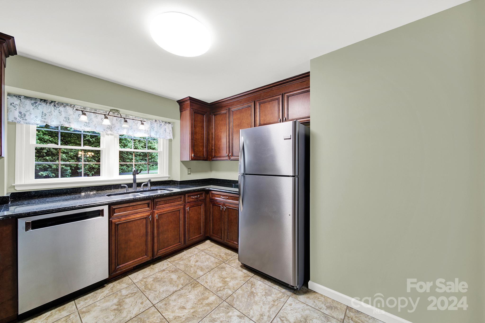 Willowbrook - Residential