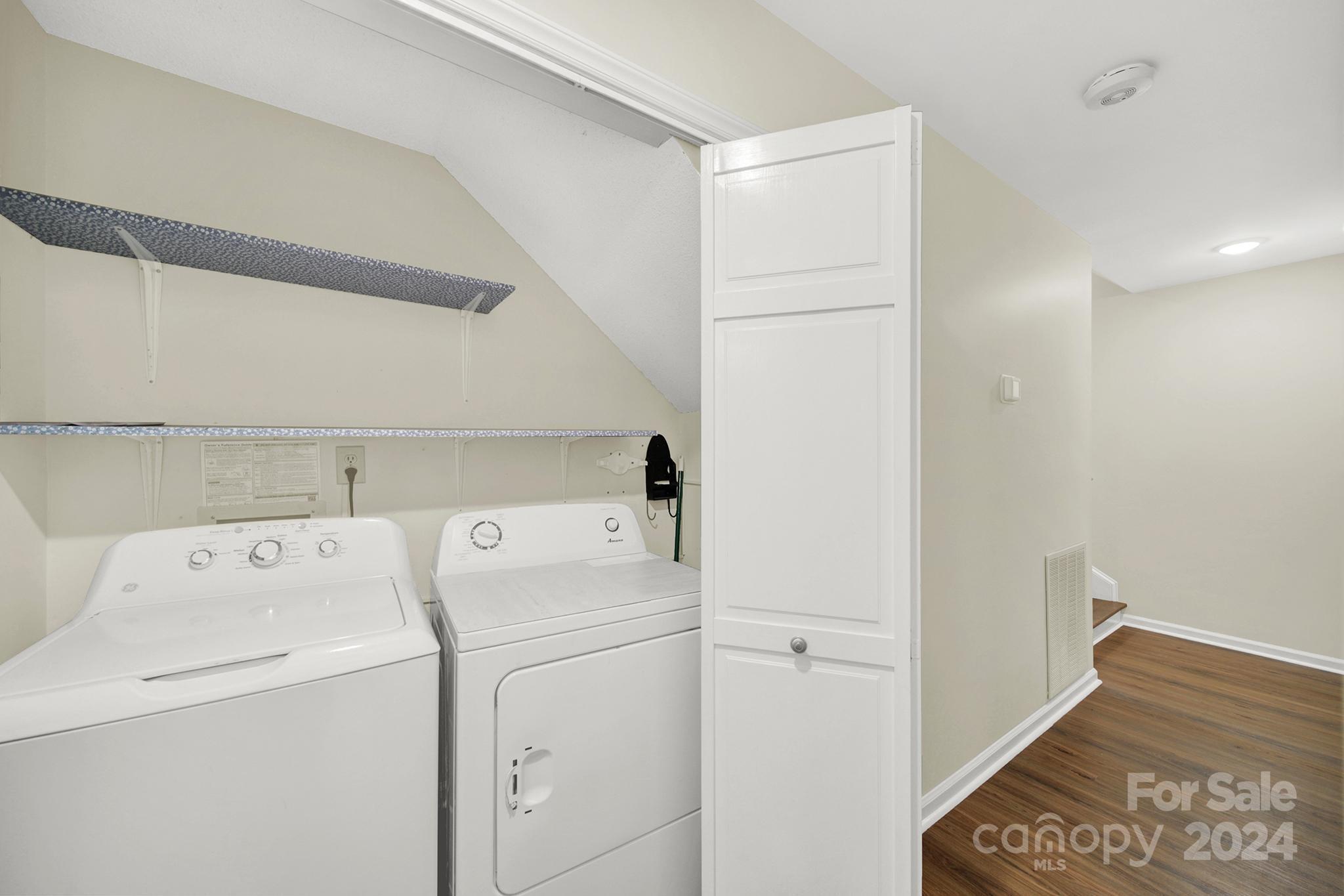 Willowbrook - Residential