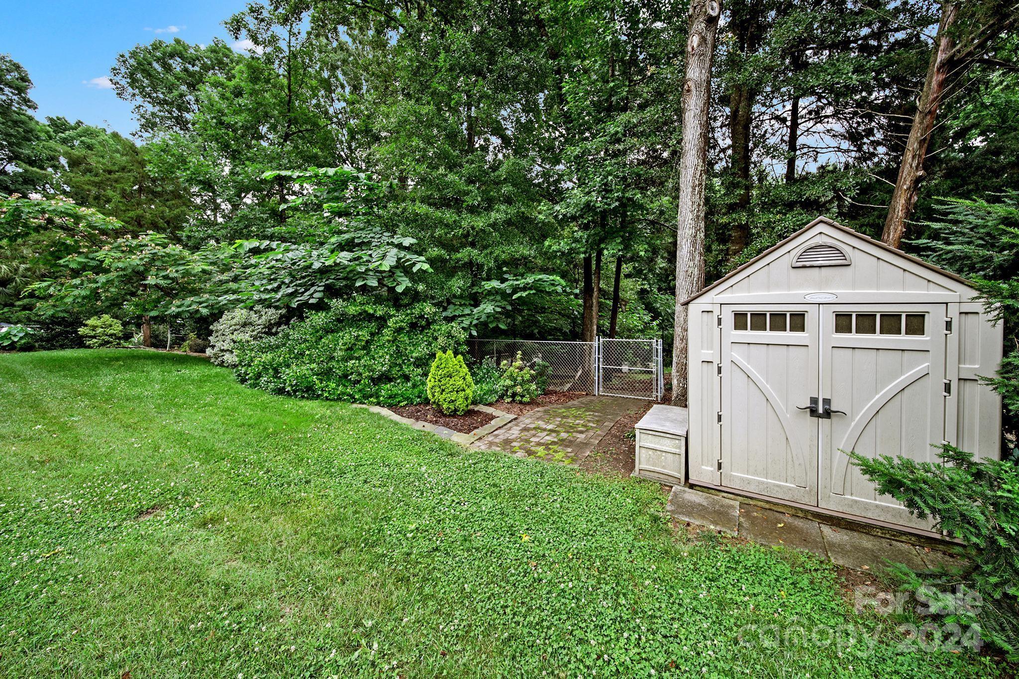 Willowbrook - Residential