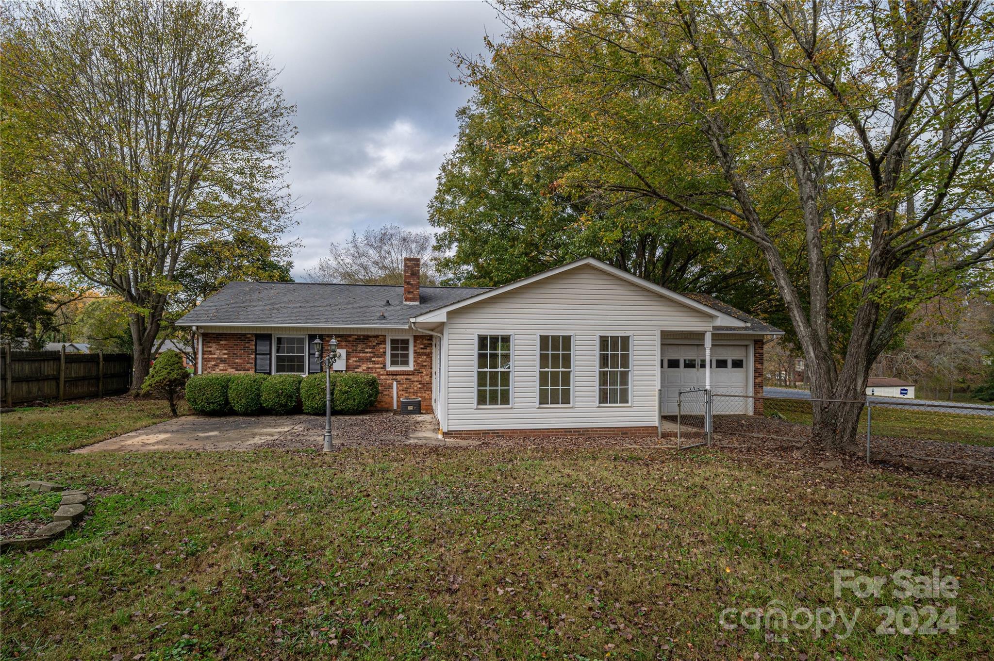 Leewood Acres - Residential